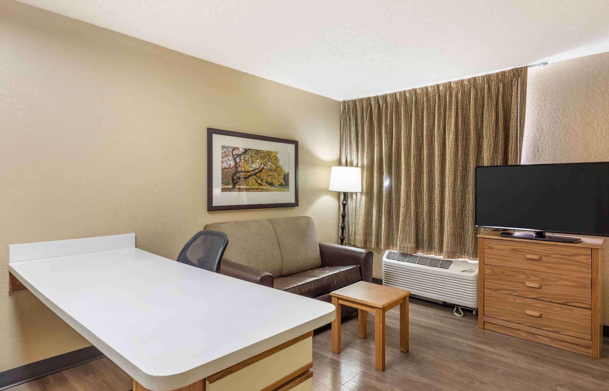 Extended Stay America Select Suites - Jacksonville Salisbury Rd Southpoint Kültér fotó